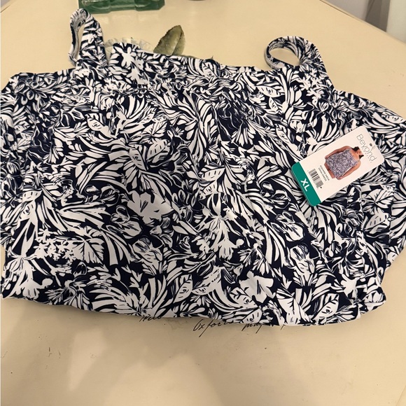 Beyond Control Navy square neck Floral One-Piece Swim dress - Picture 4 of 4